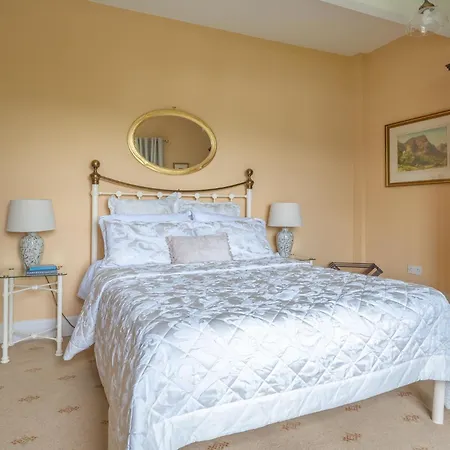 The Eyrie At Brantwood, Grand With Spectacular & Mountain Views كونيستون